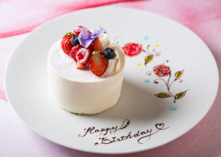 お祝いケーキ（少人数用）