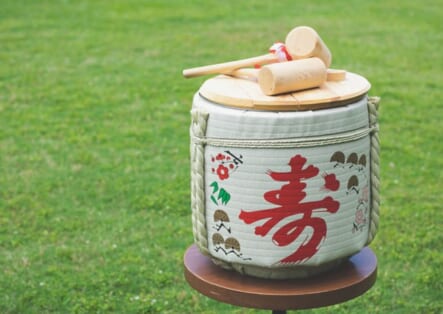 鏡開き 樽酒